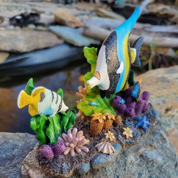 Tropical Fish Hand Painted Resin Figurine - Picture 5 of 15